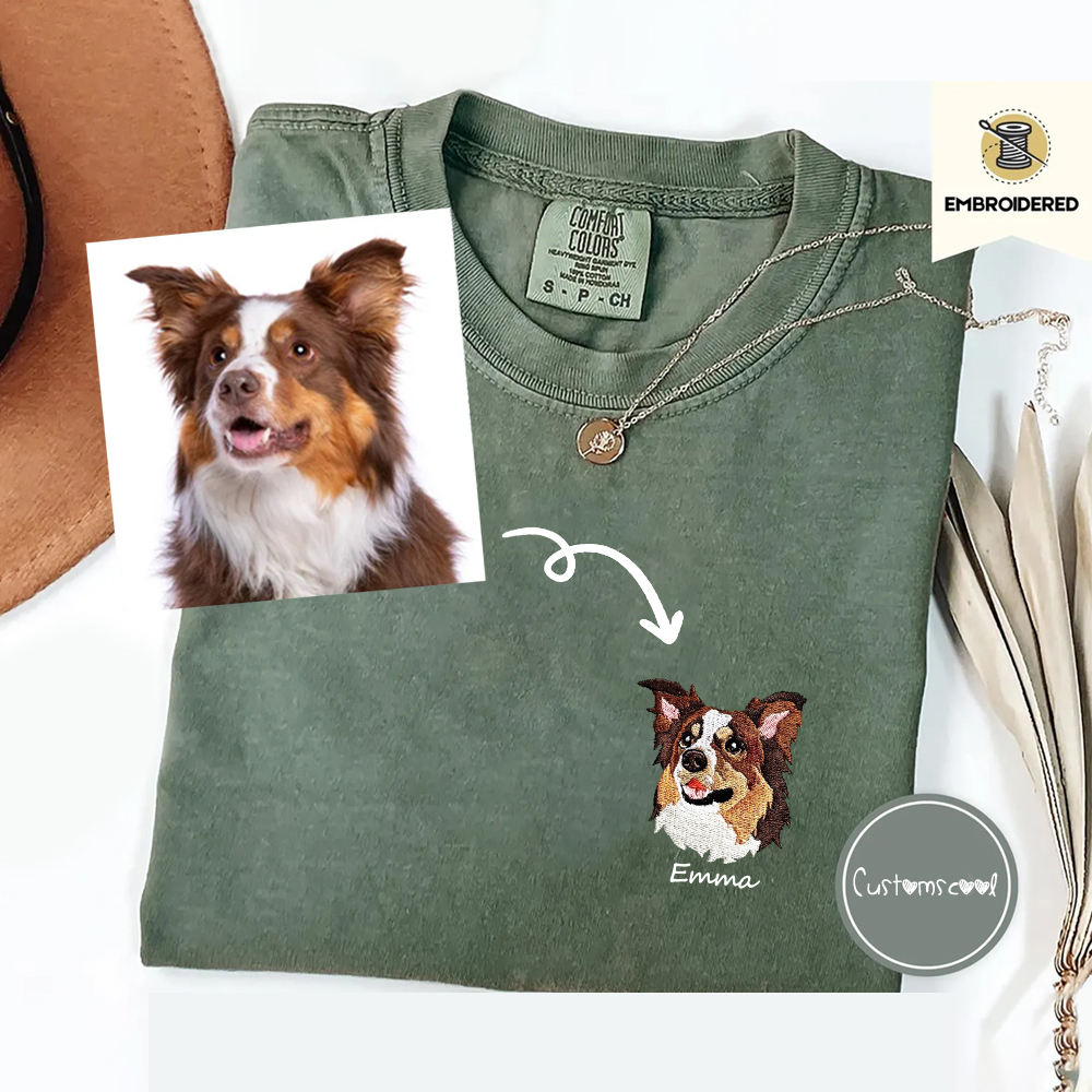 Addcustom Dog Face Name Embroidered Unisex Fit Washed T-Shirt