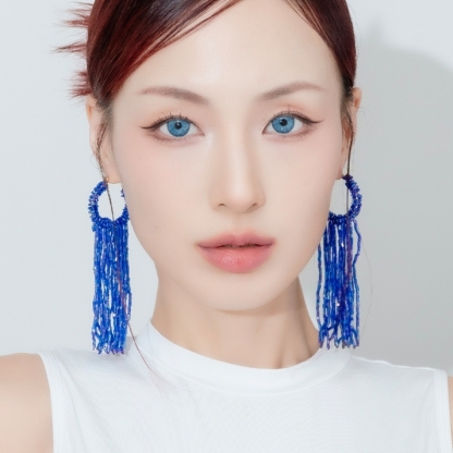 Tracy Blue - Yearly, 2 lenses