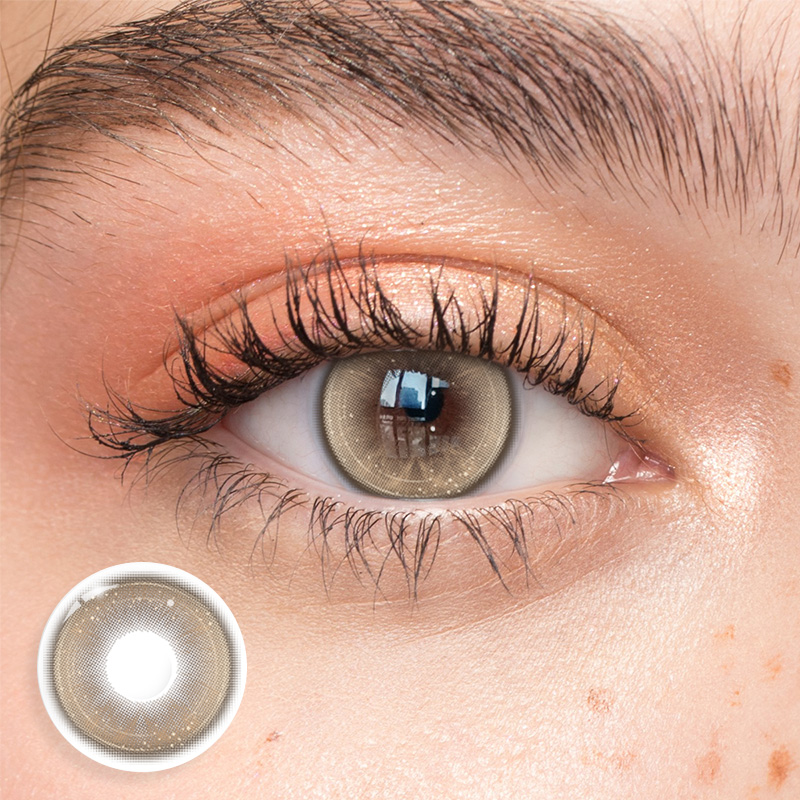 Hera Brown - 1 Year, 2 lenses