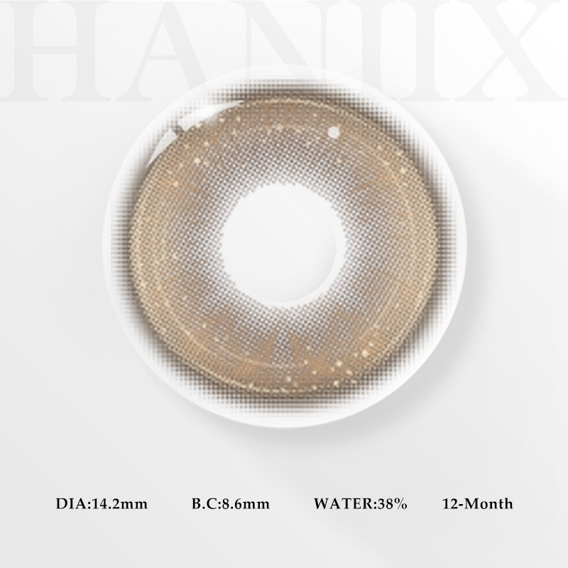 Hera Brown - 1 Year, 2 lenses