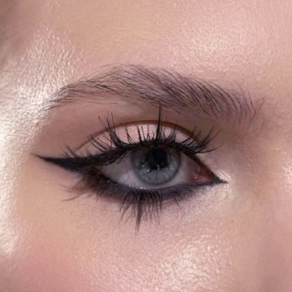 Spiky Chic SILK 1 Step Pre-glued Lash Clusters