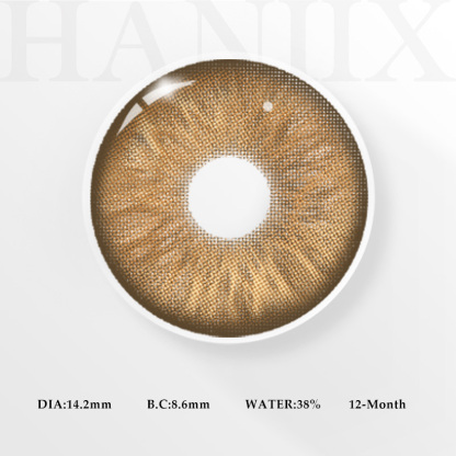 Tracy Brown - Yearly, 2 lenses