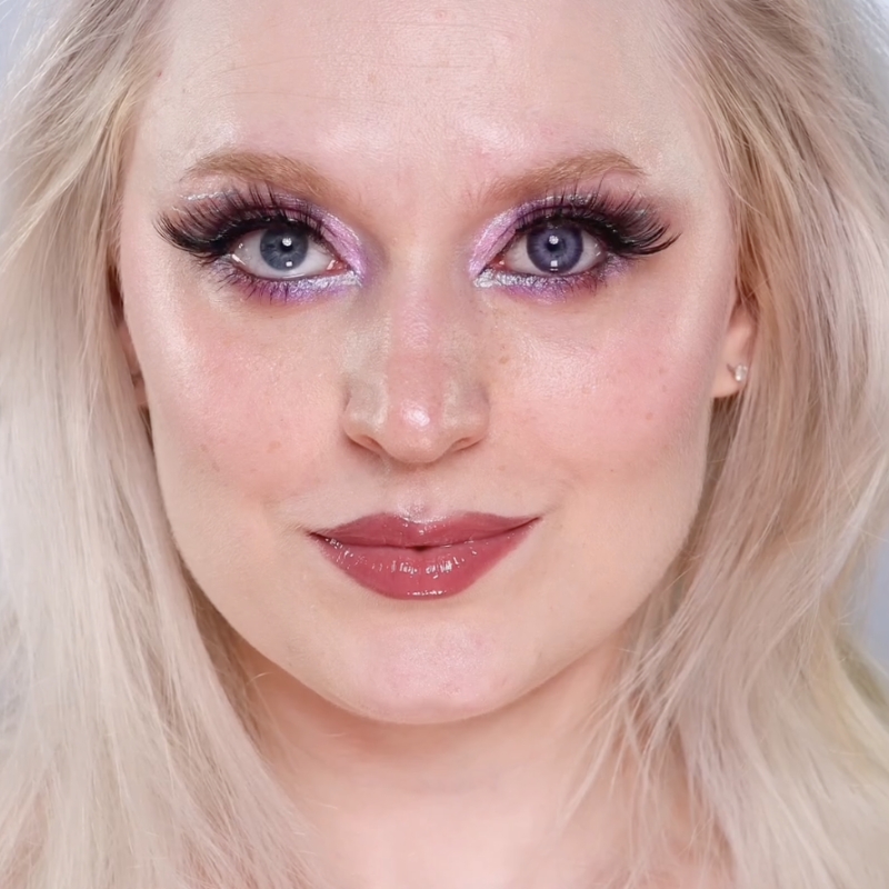 Iceland Violet - Yearly, 2 lenses