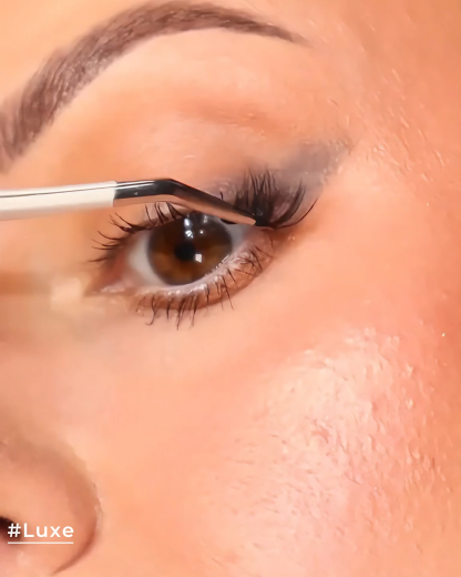 Soft & Wispy LUXE 1 Step Pre-glued Lash Clusters