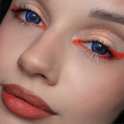 Luna Vivid Blue - 1 Year, 2 lenses