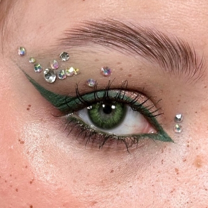 Adeline Green - Yearly, 2 lenses