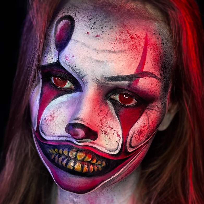 Mesh Red - Yearly, 2 lenses