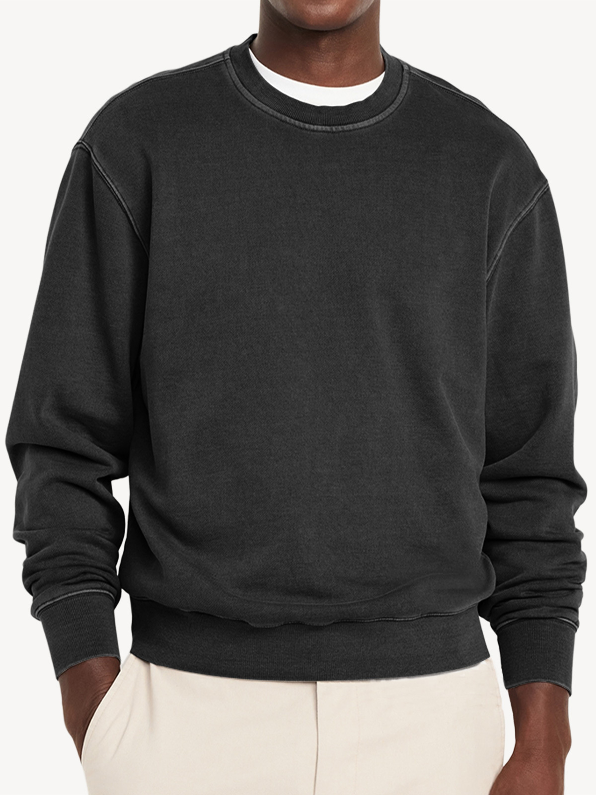 Men's Casual Round Neck Solid Color Comfortable Long-Sleeved Sweatshirt
