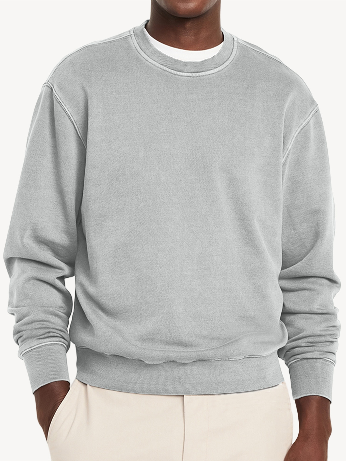 Men's Casual Round Neck Solid Color Comfortable Long-Sleeved Sweatshirt