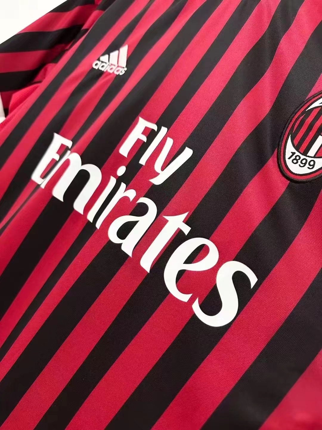 Retro AC Milan 2011-12 Home Jersey
