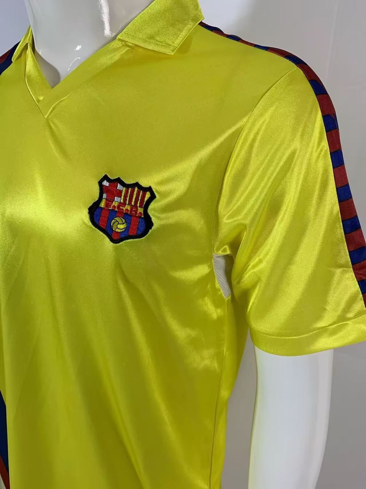 82/84 Barcelona away retro version S-XXL