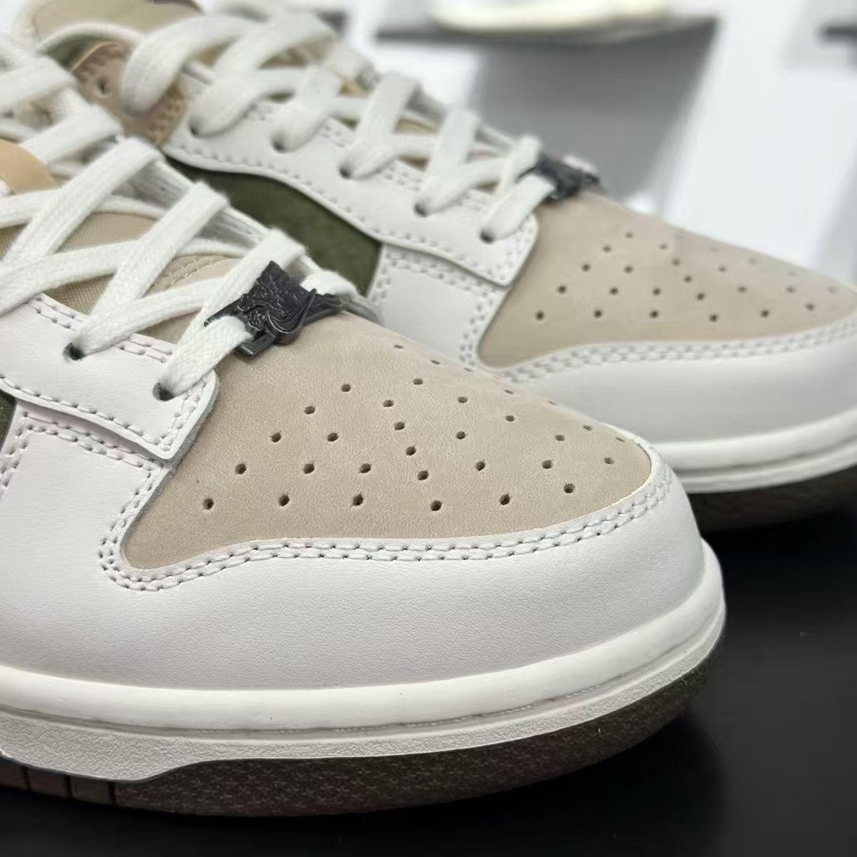 Nike Dunk Low horse-year shoes size 39-45