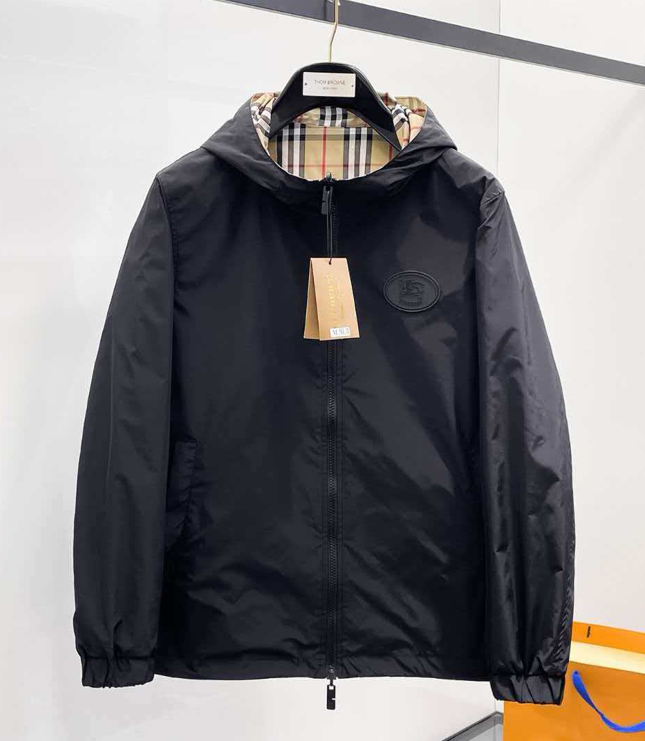 2026 Burbery black casuals with hooded jacket M-3XL