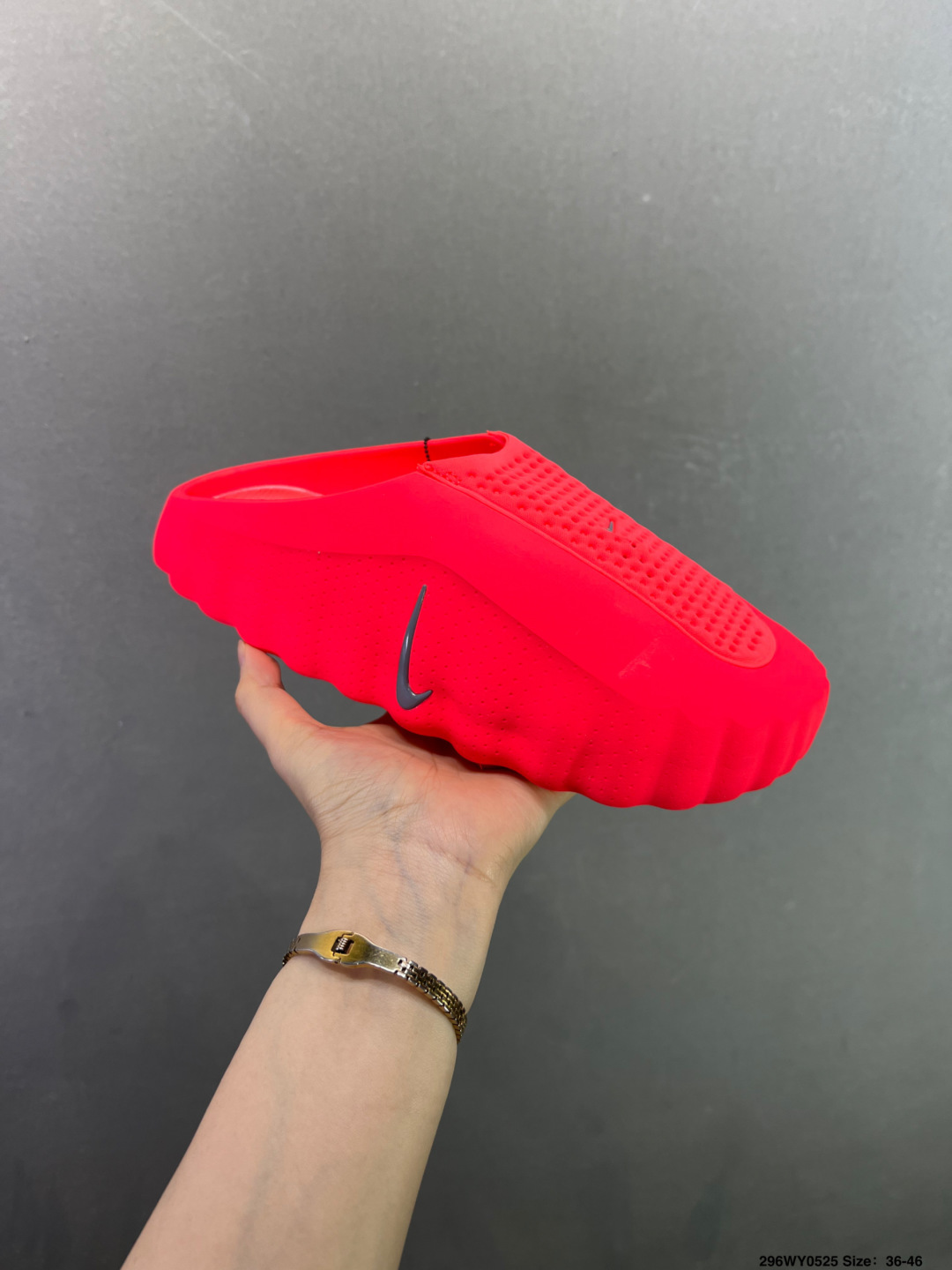 Nike mind slippers size 36-45