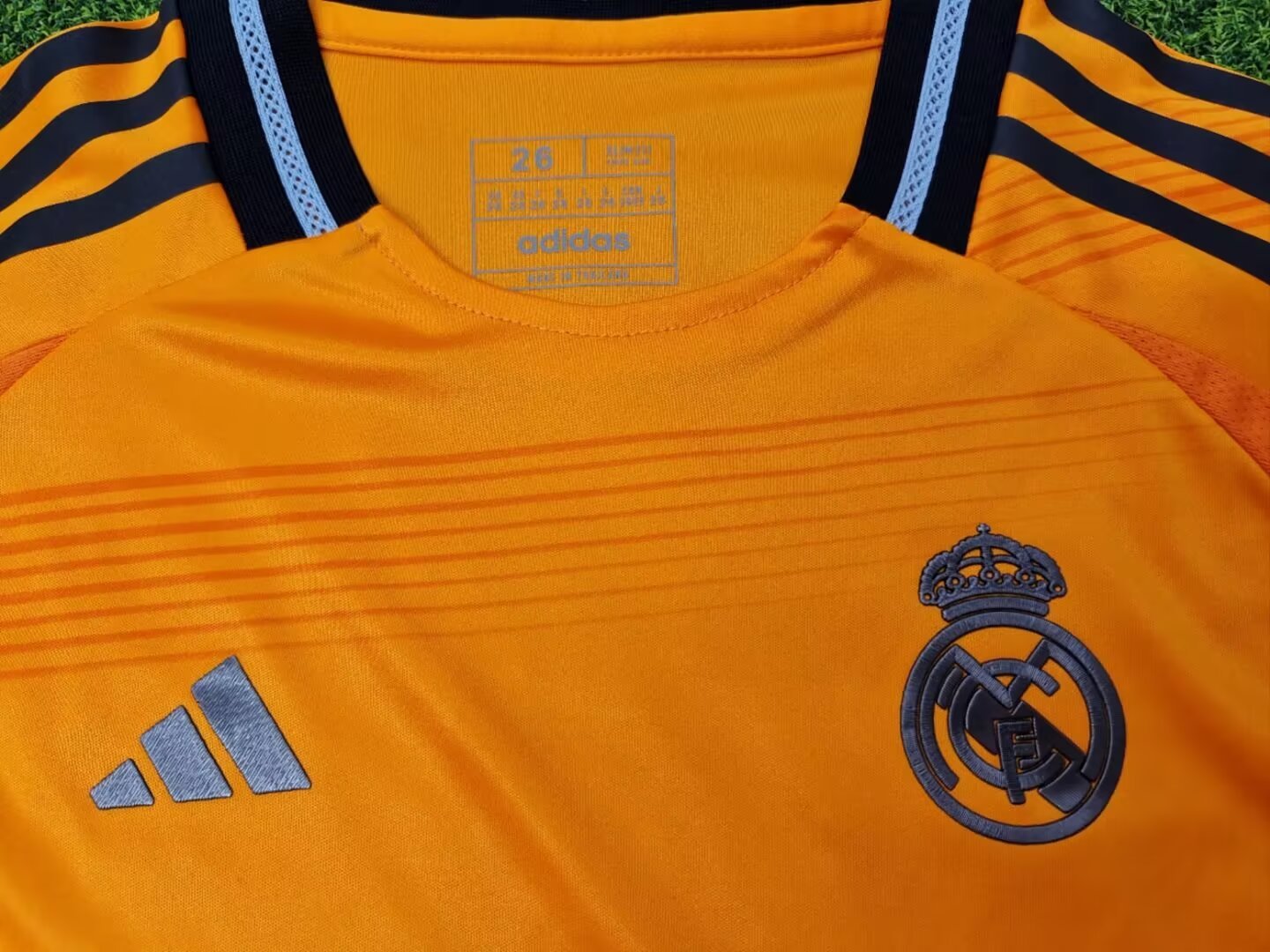 24/25 real Madrid away kids player version size 16-28