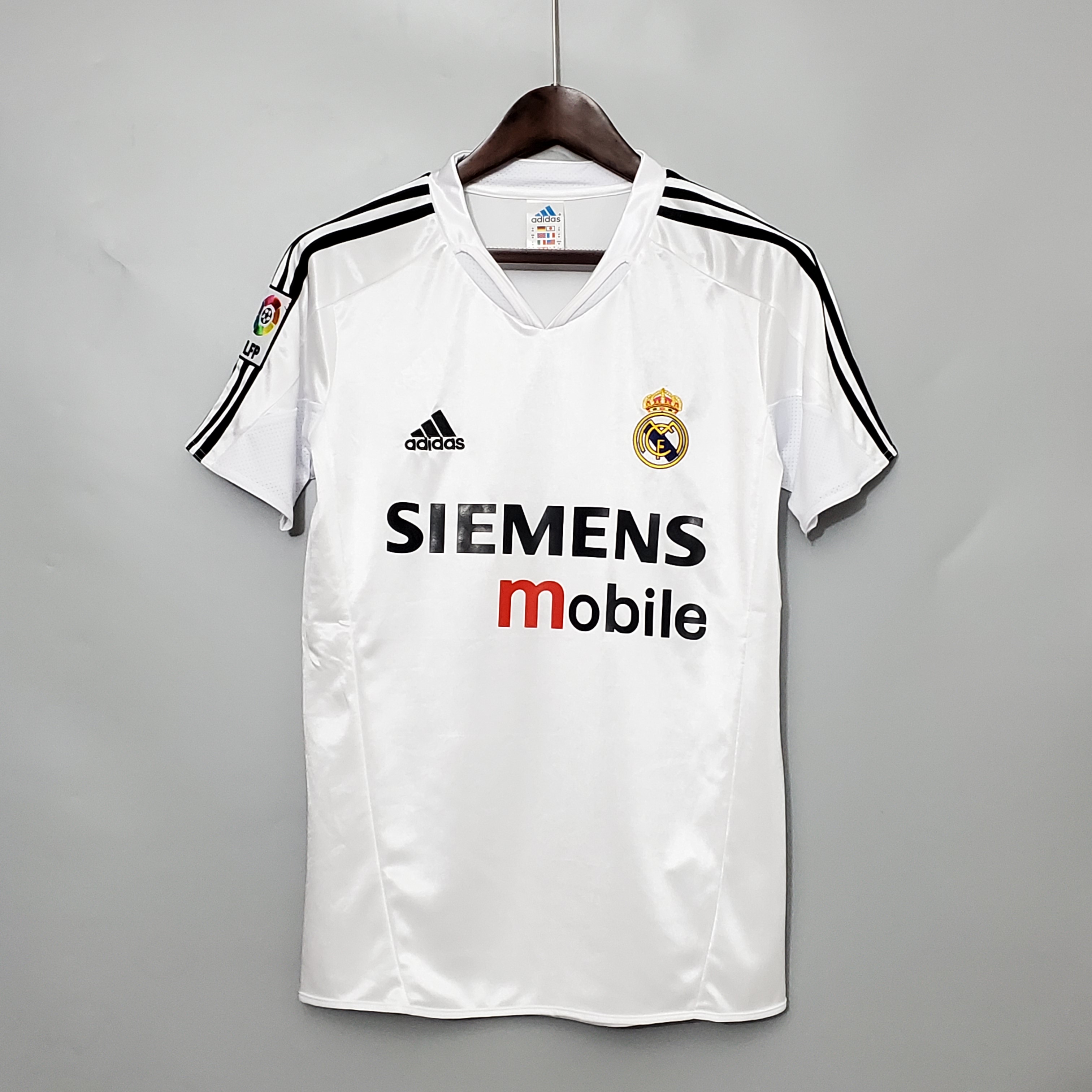 Retro 04/05 Real Madrid home S-XXL