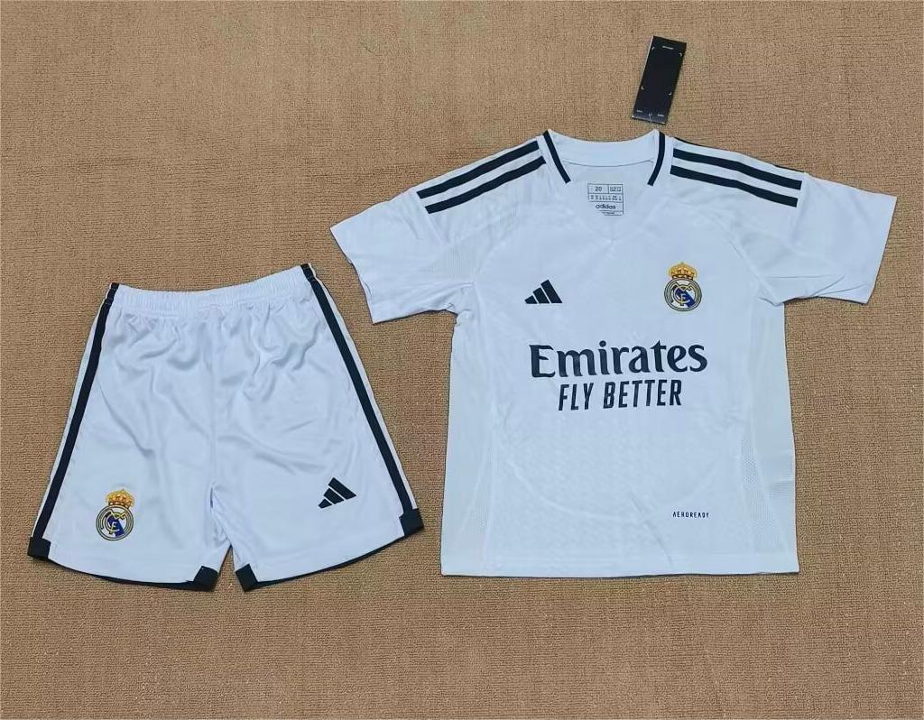 24/25 Real Madrid home kids size 16-28