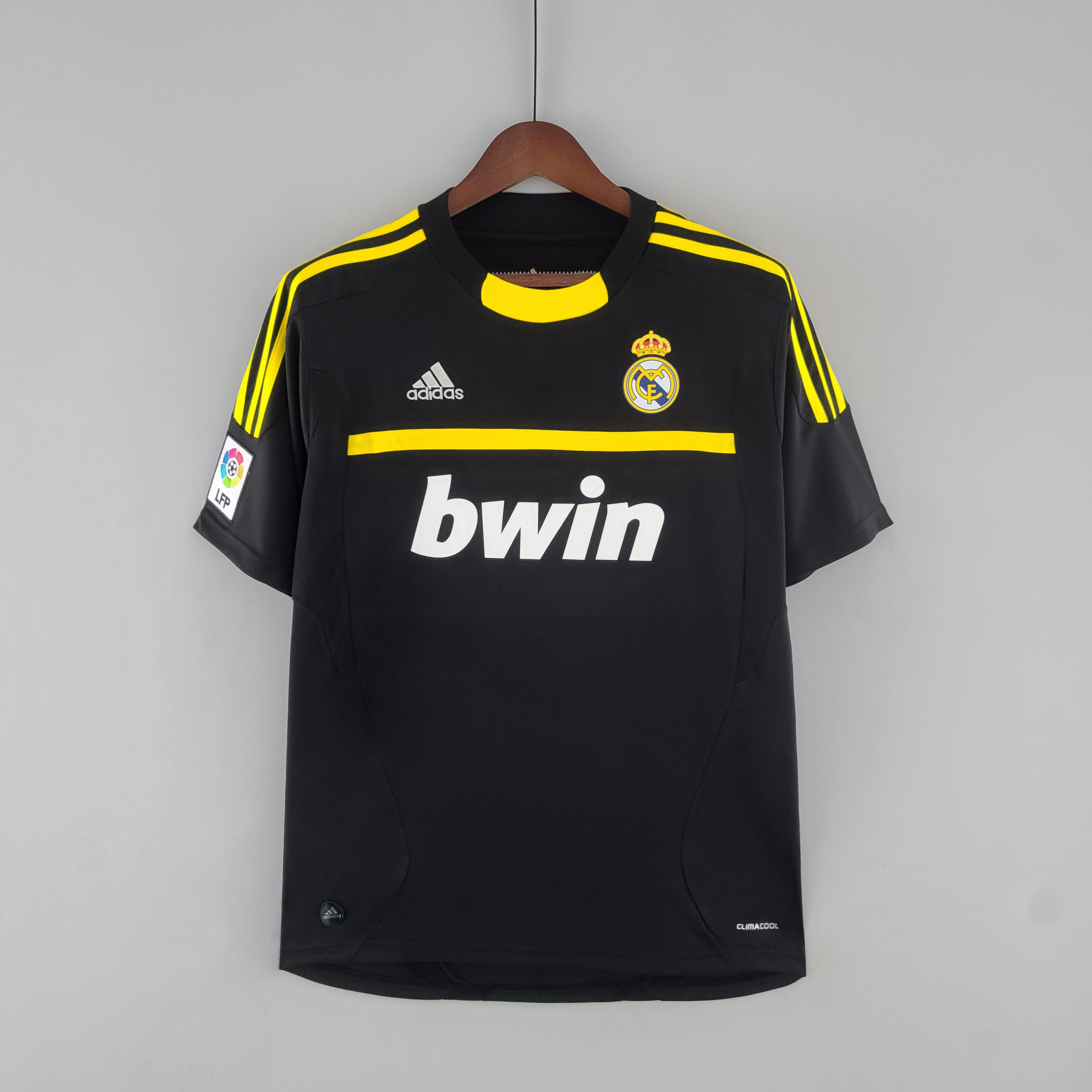 Real Madrid 11/12 Goalkeeper Black S-XXL