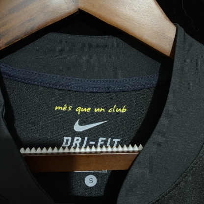 Retro 11/12 Barcelona away S-XXL