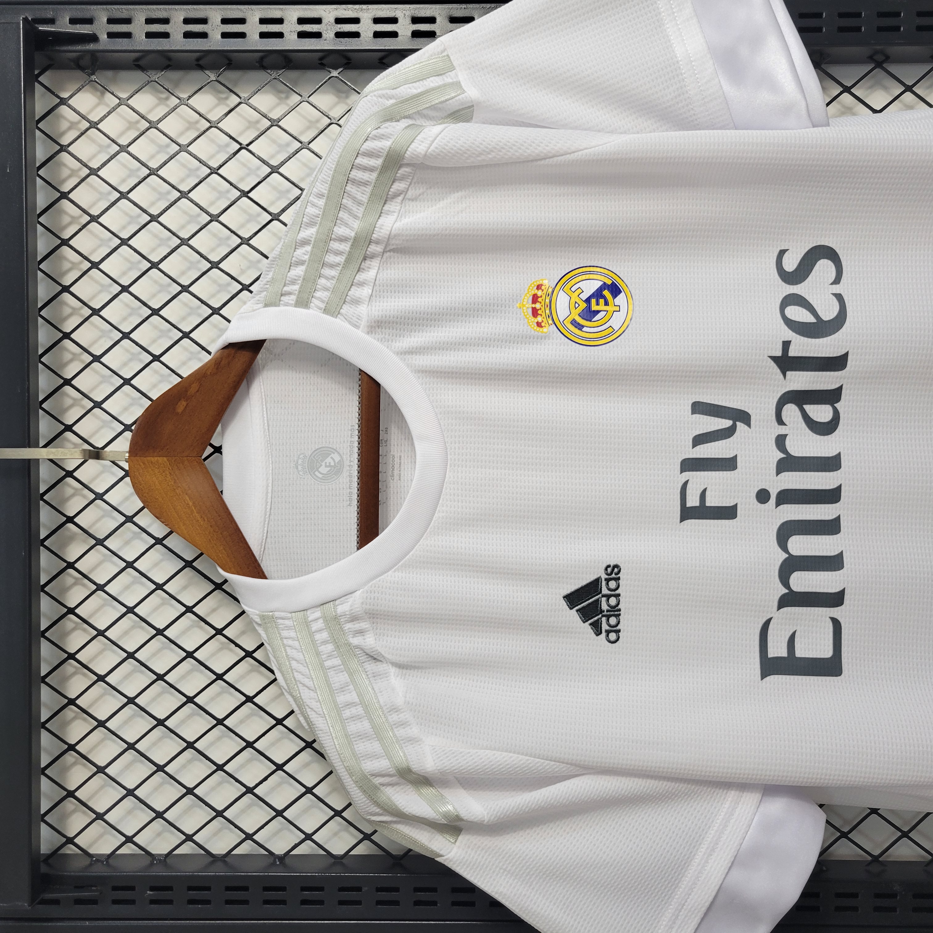 Retro Real Madrid 15/16 home S-XXL
