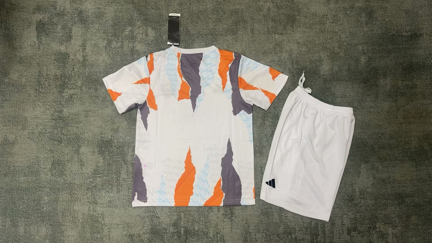 25/26 re@l Medrid training B kids size 16-28