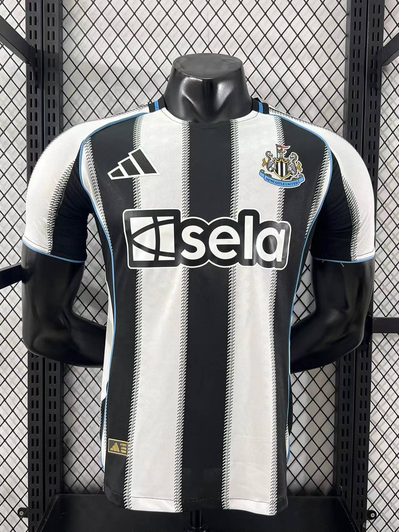 25/26 Newcastle United home player version S-XXL