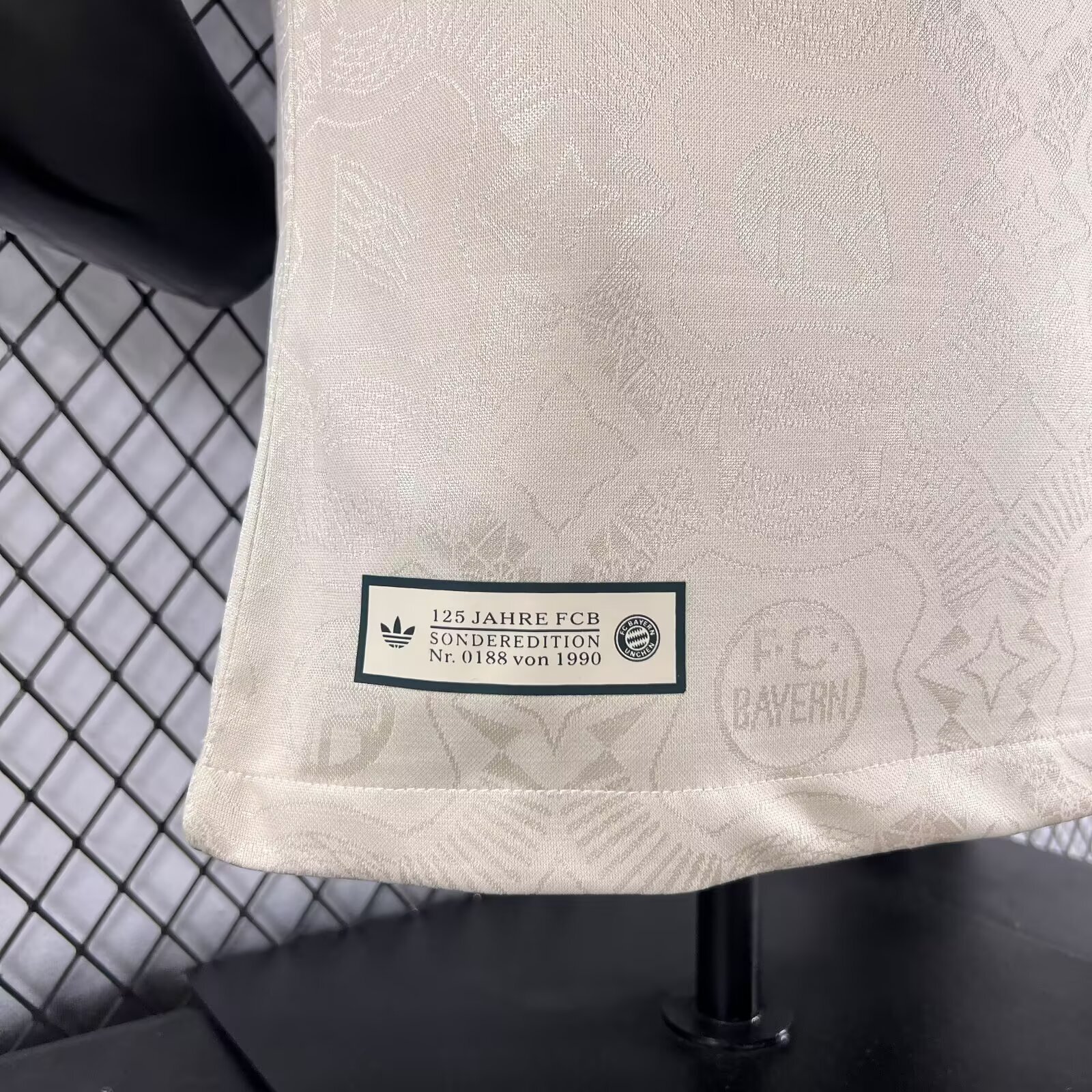 25/26 Bayern Oktoberfest special Player version S-XXL