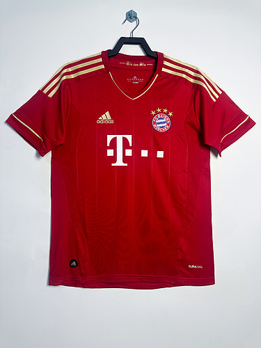 12/13 Bayern home retro version S-XXL