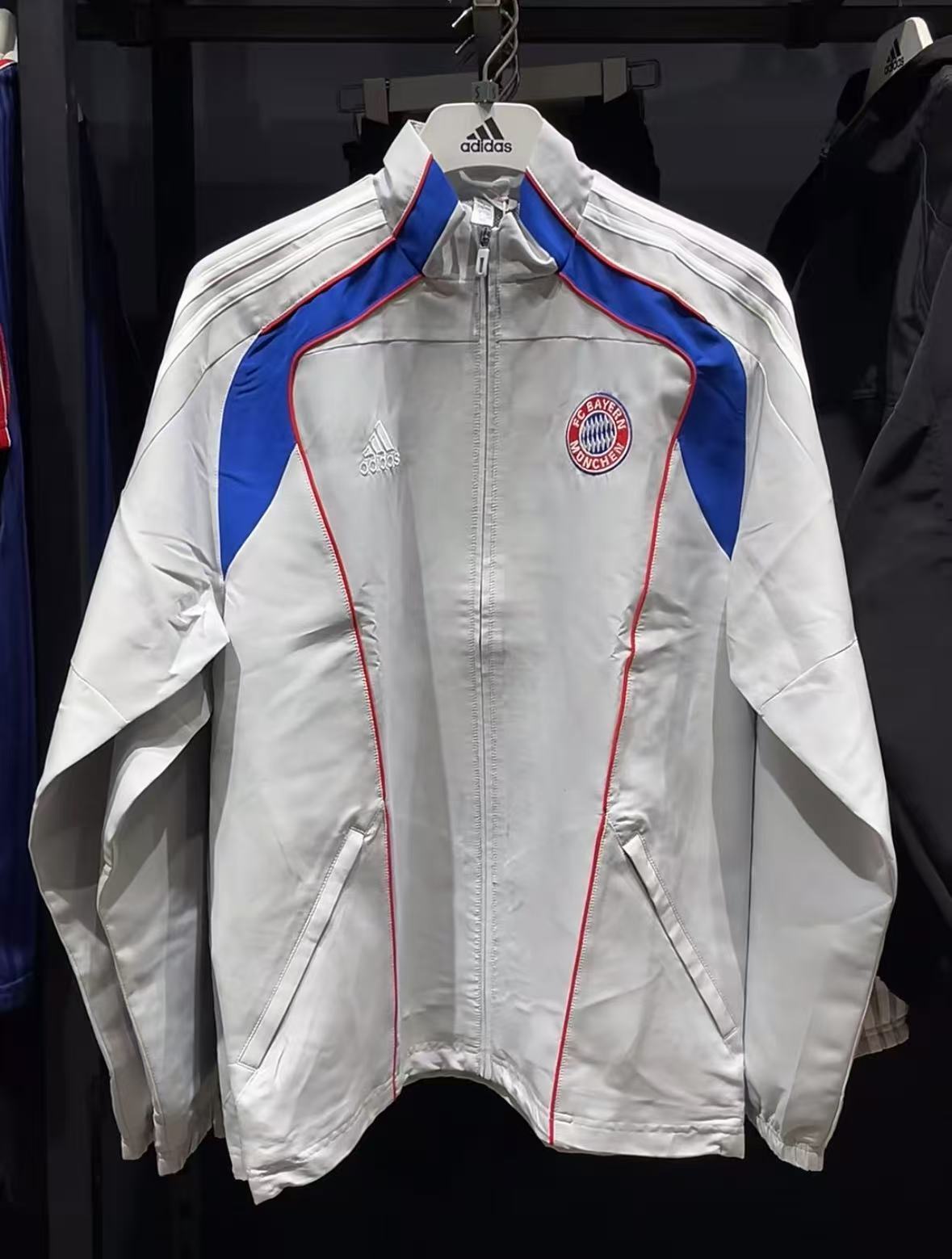 retro Windbreaker Bayern training silver Waterproof thickened version S-XXL