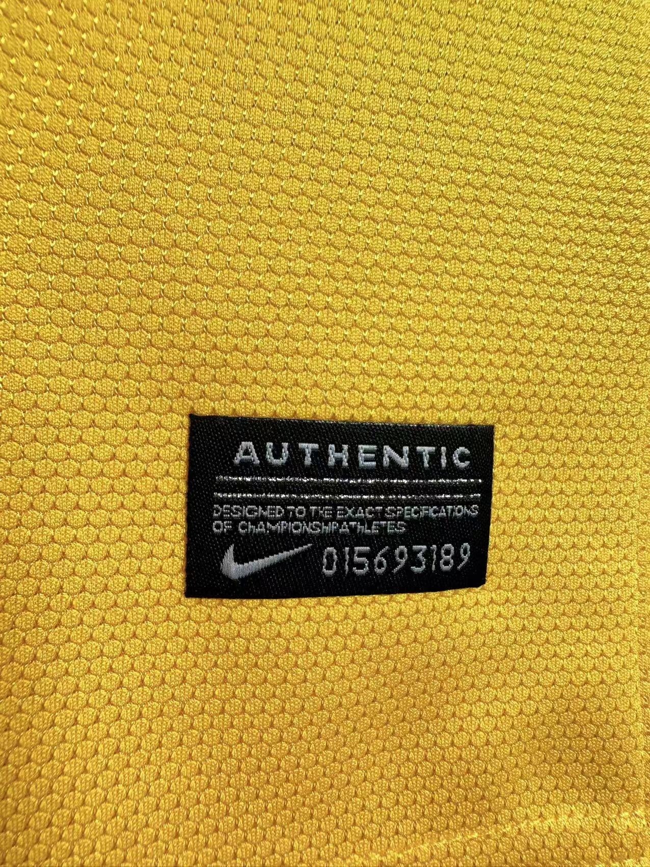 Retro 12/13 Brazil home S-XXL