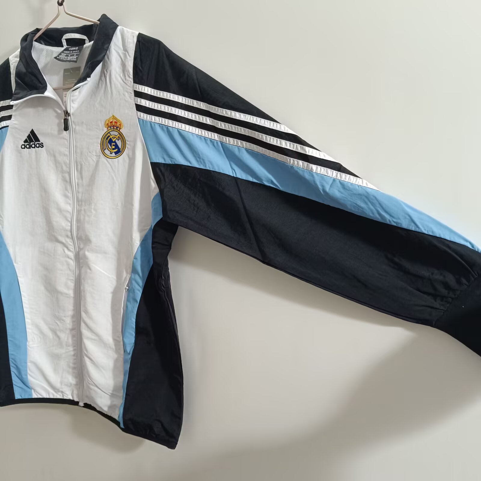 25/26 Windbreaker re@l Medrid white retro version S-XXL