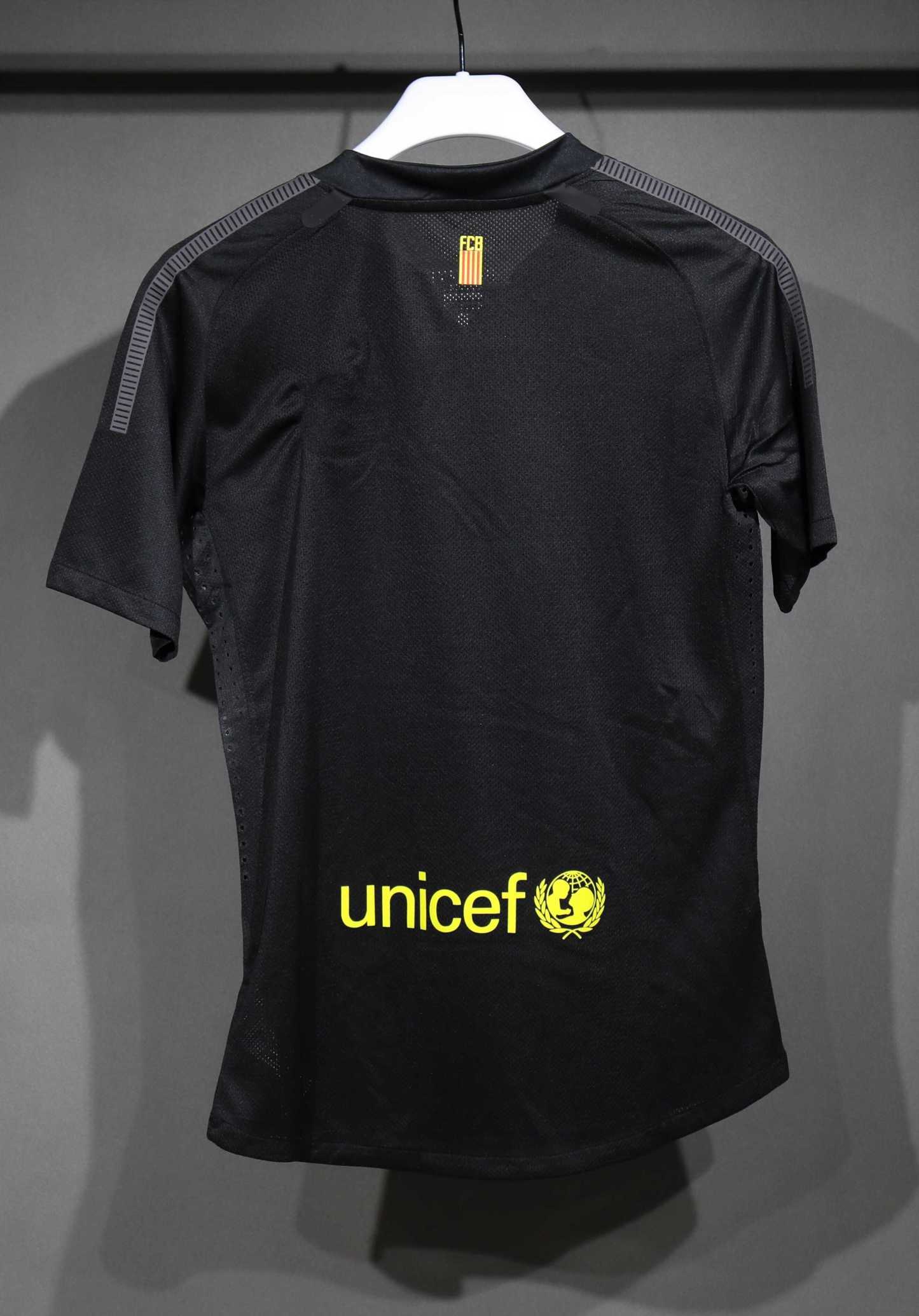 Retro 11/12 Barcelona Away player version Size S-3XL