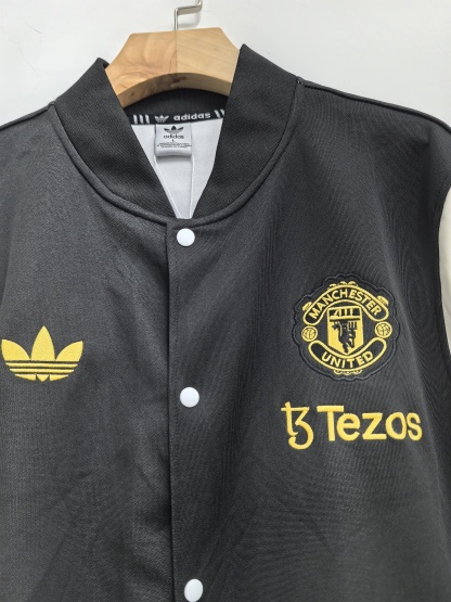 retro Manchester United M-U black-white thickened jacket S-XXL