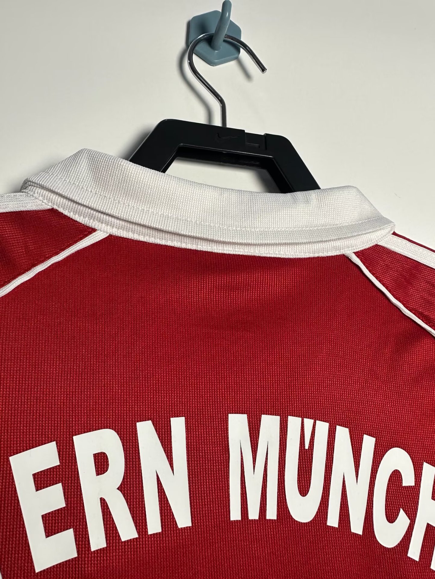 05/06 Bayern home retro version S-XXL