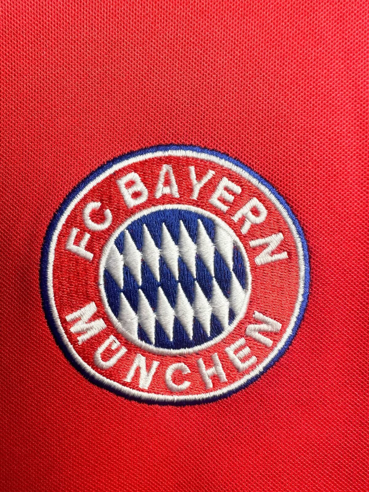 01/02 Bayern home UEFA Europa League retro version S-XXL