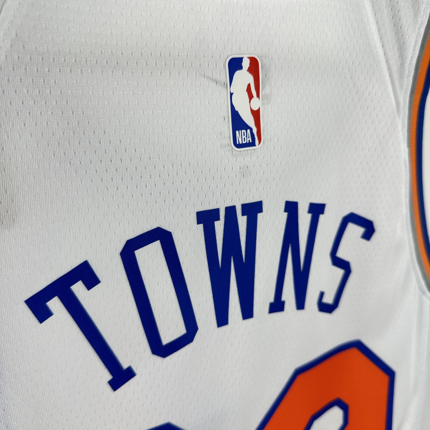 2025 NBA New York Knicks white Hot-pressed version NO.32 jersey S-XXL