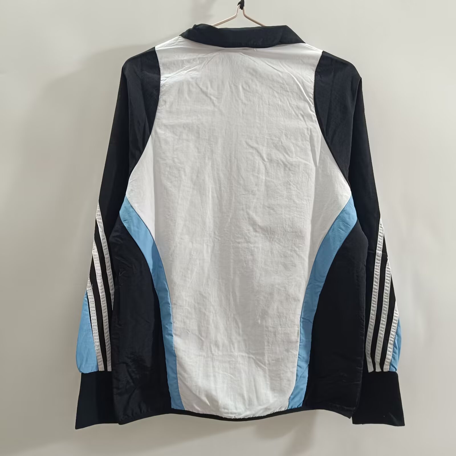 25/26 Windbreaker re@l Medrid white retro version S-XXL