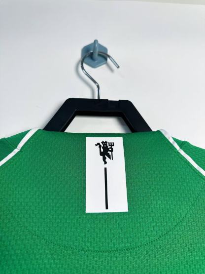 07/08 Manchester United M-U goalkeeper green long sleeve Retro Version S-XXL