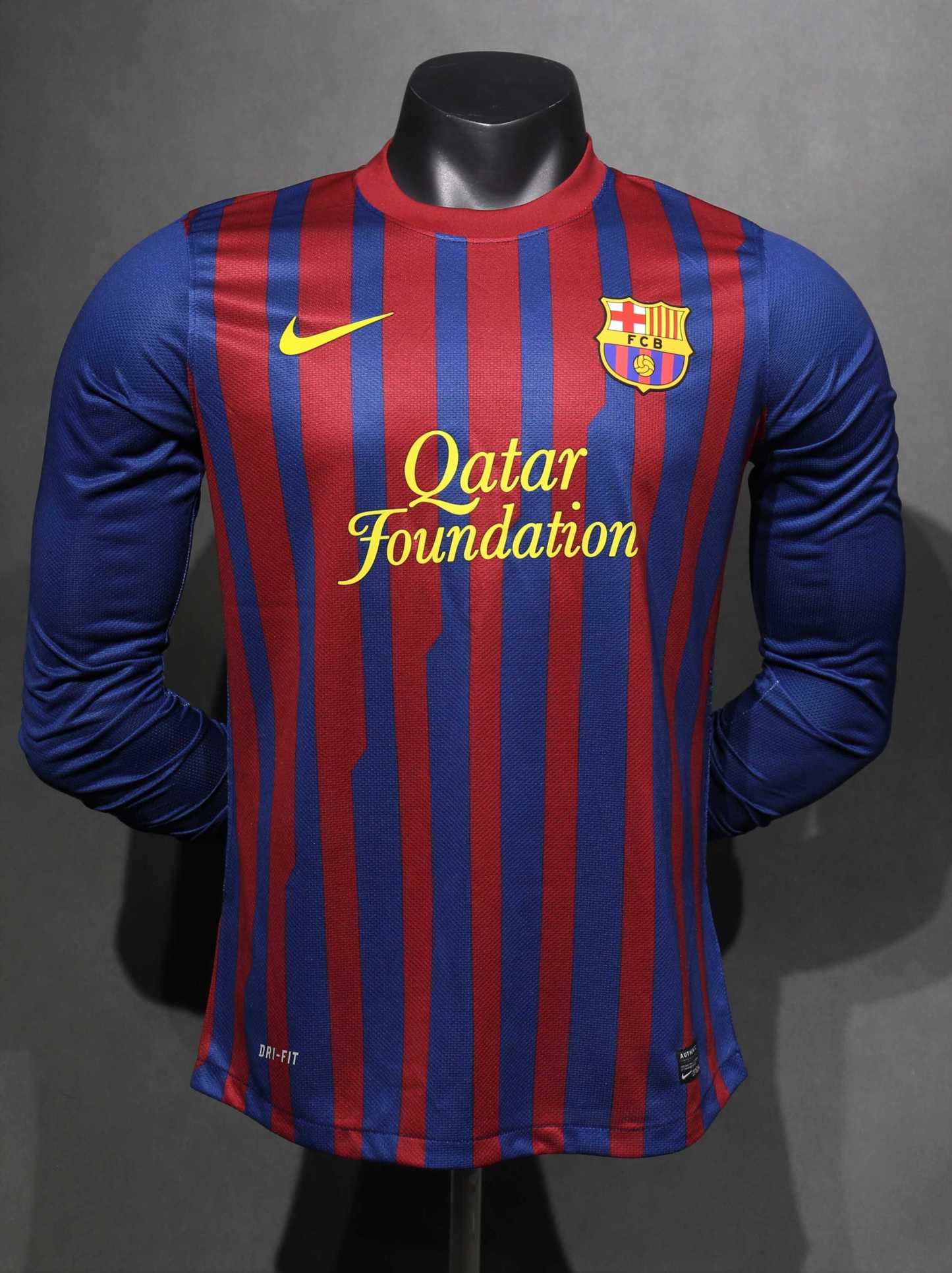 Retro 11/12 Barcelona Home long sleeve player version Size S-3XL