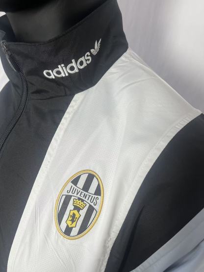26/27 Juventus black retro Windbreaker S-XXL