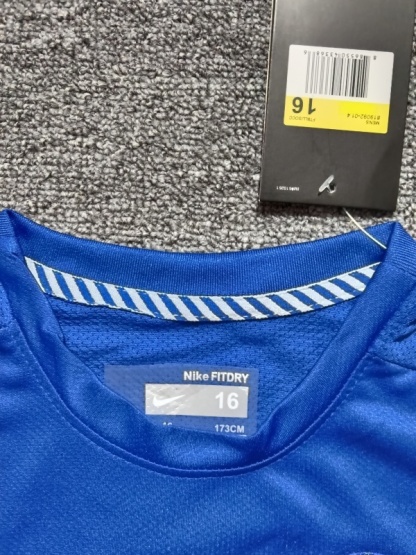 08/09 Manchester United third retro long sleeve kids version size 16-28