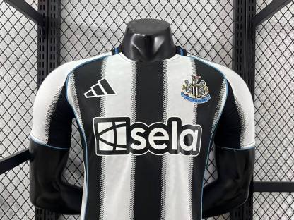 25/26 Newcastle United home player version S-XXL
