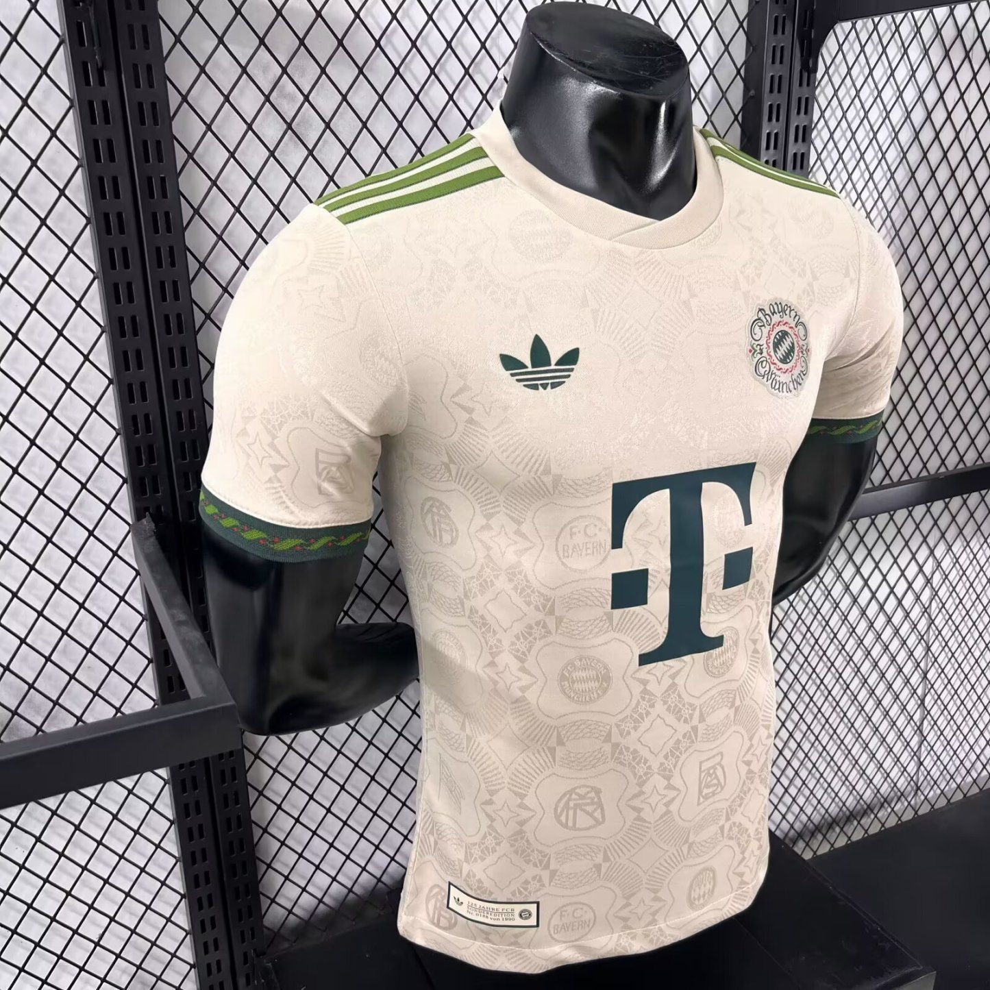 25/26 Bayern Oktoberfest special Player version S-XXL