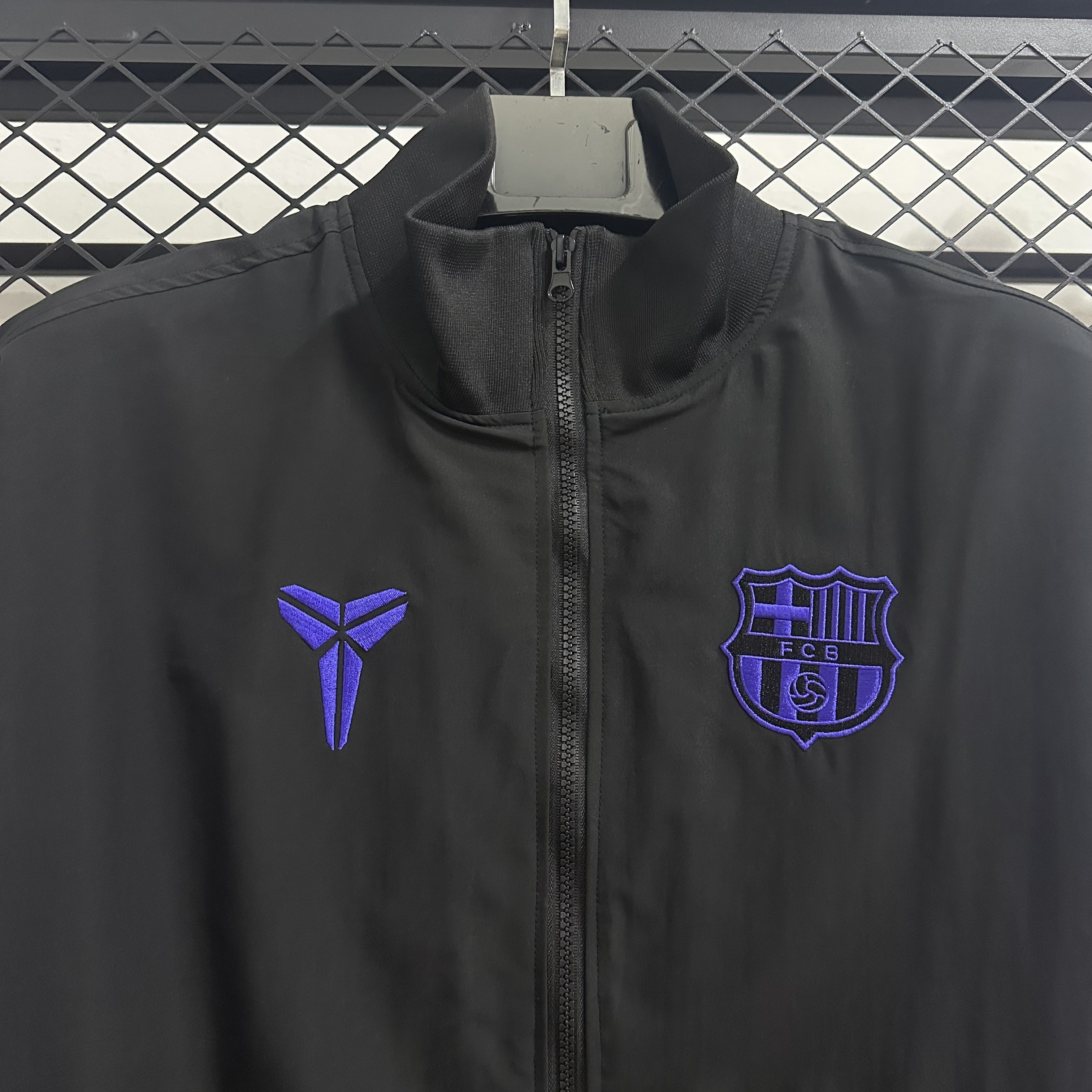 25/26 Windbreaker Barcelona training Black-Purple Waterproof thickened version S-XXL