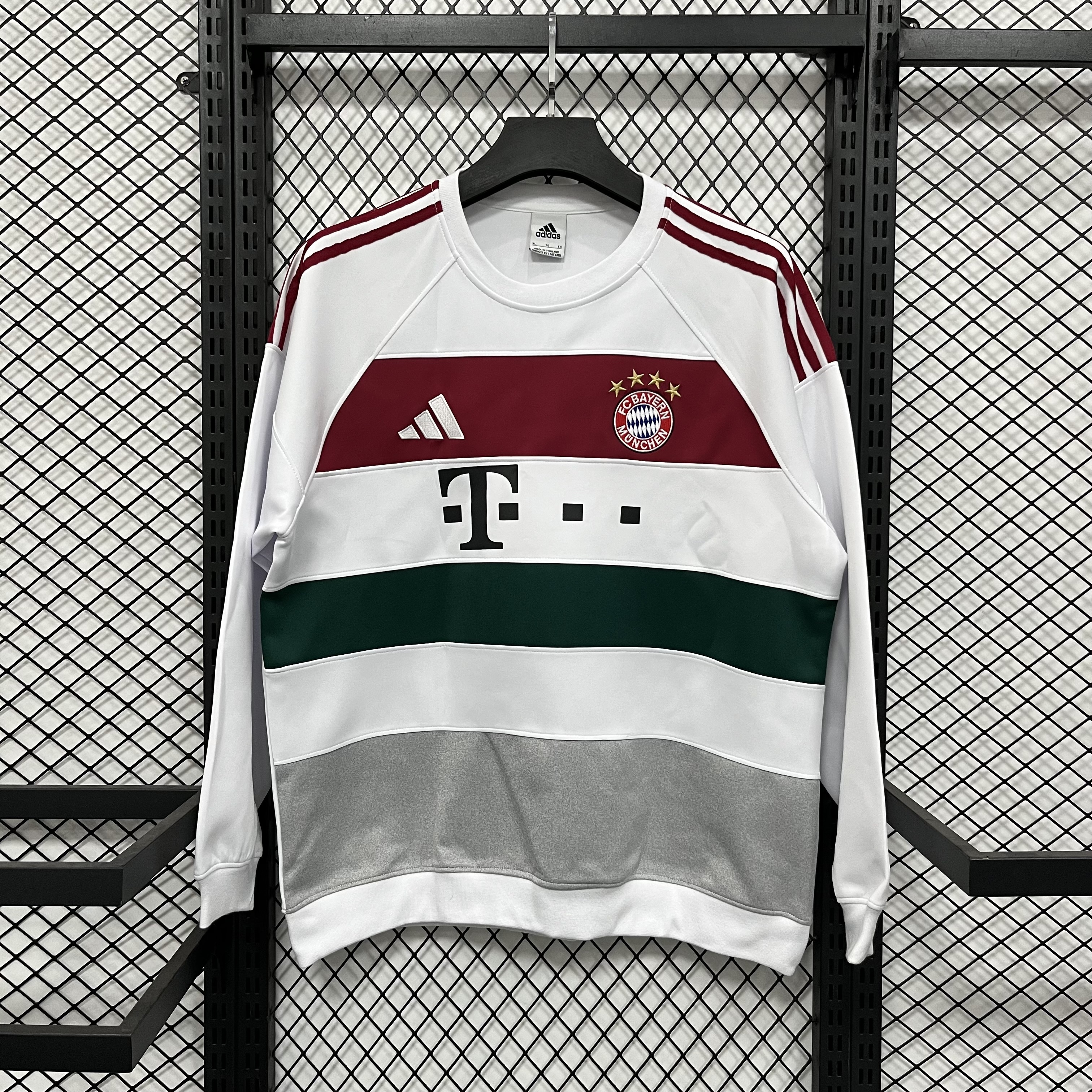 2026 Bayern white long sleeve thickened Hoodie S-4XL