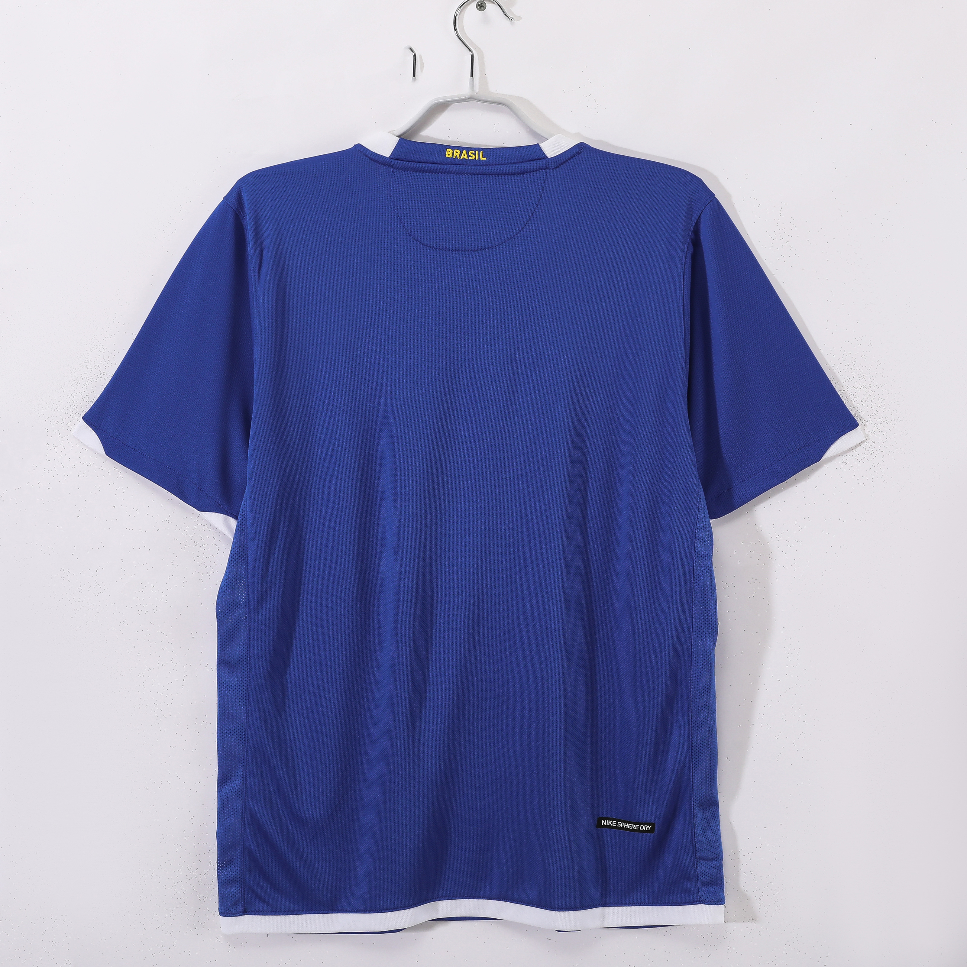 Retro 2006 Brazil away S-XXL