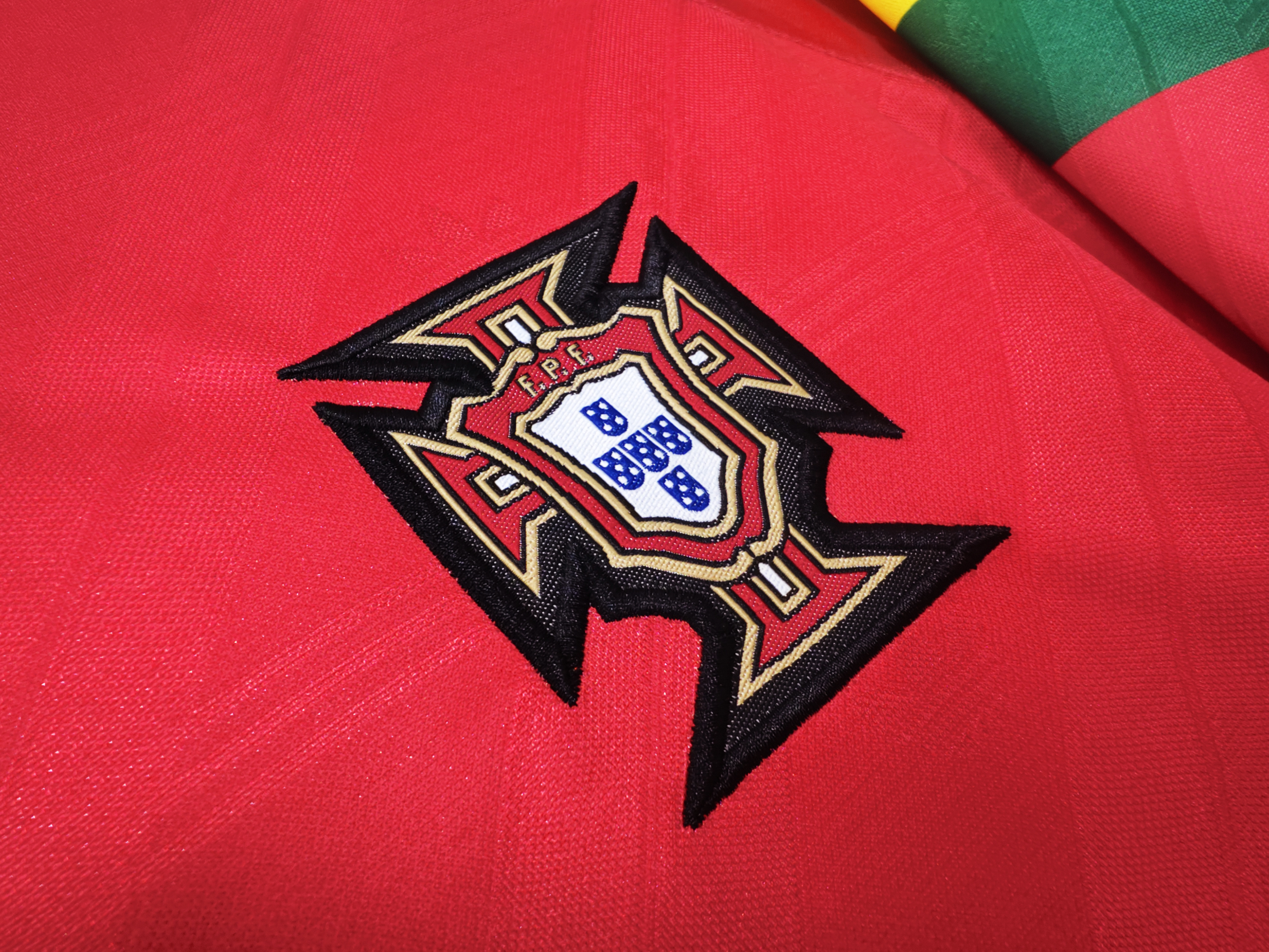 1992/1994  Portugal home retro version S-XXL