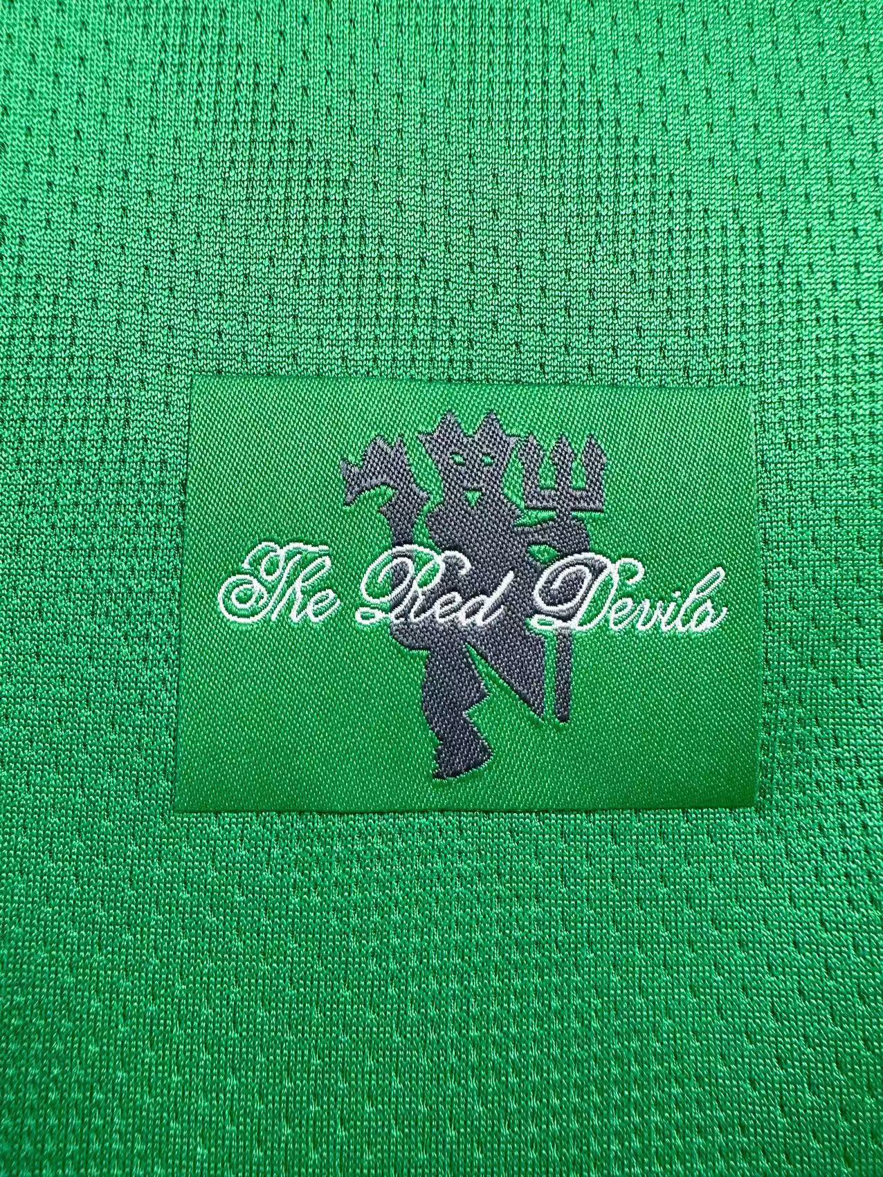 07/08 Manchester United M-U goalkeeper green long sleeve Retro Version S-XXL