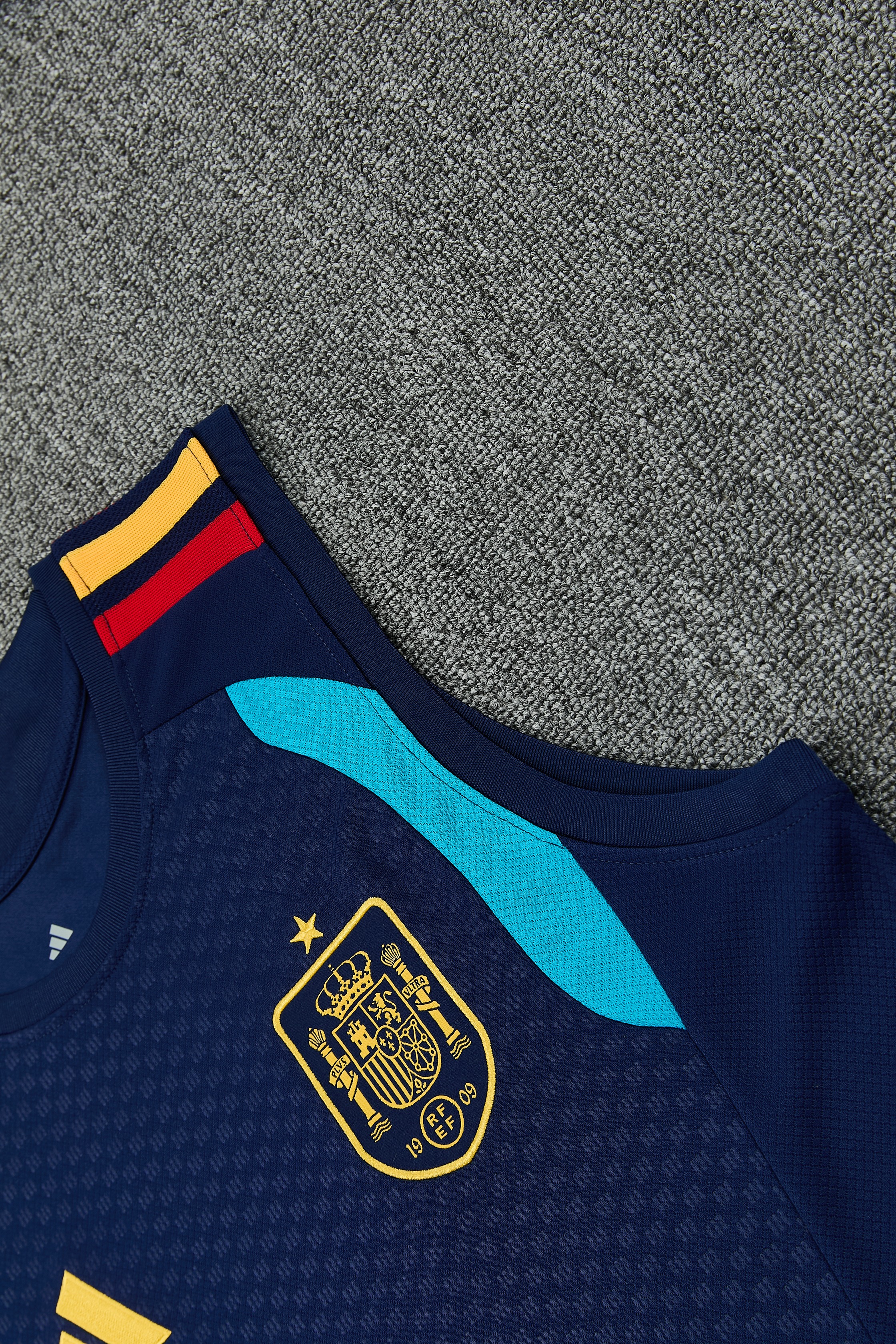 2026 Spain royal blue vest training suit S-XXL