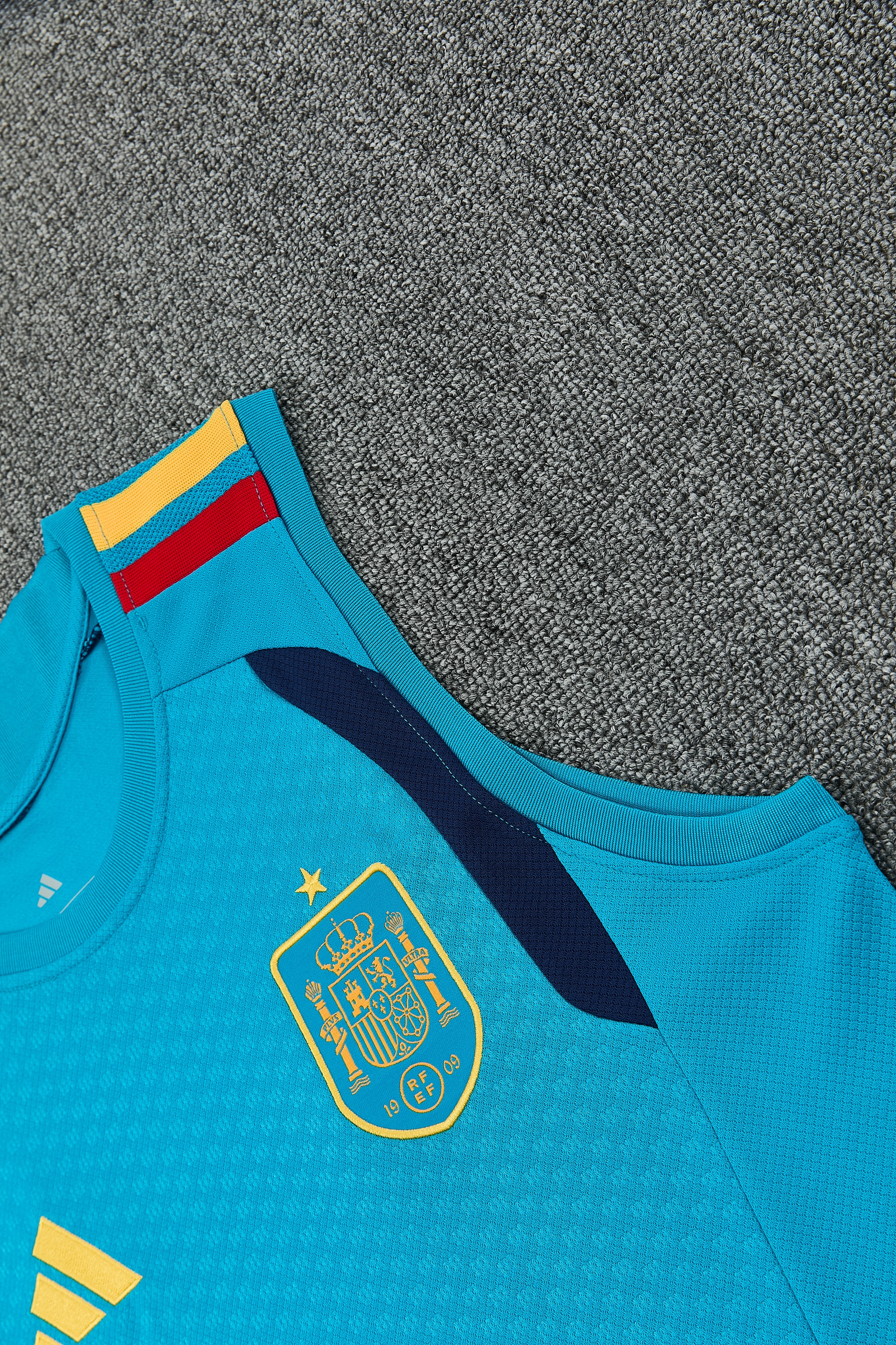 2026 Spain blue vest training suit S-XXL